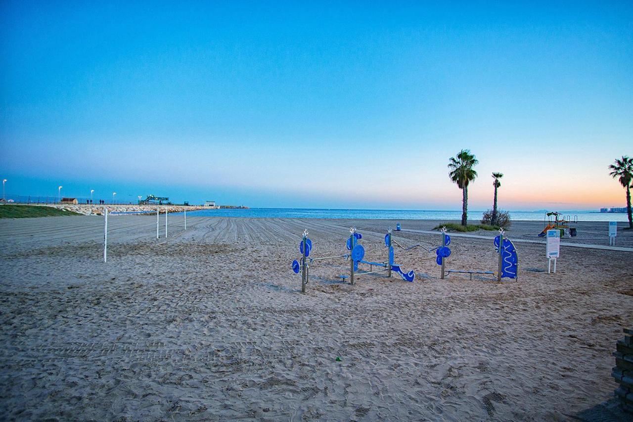 113 Beach And Trees - Alicante Holiday Torrevieja Buitenkant foto